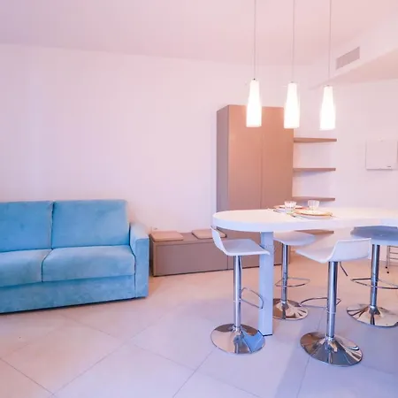 Ferienwohnung H11 Luxury 9A - Porto - Piscina - Jacuzzi Santo Stefano al Mare Exterior foto