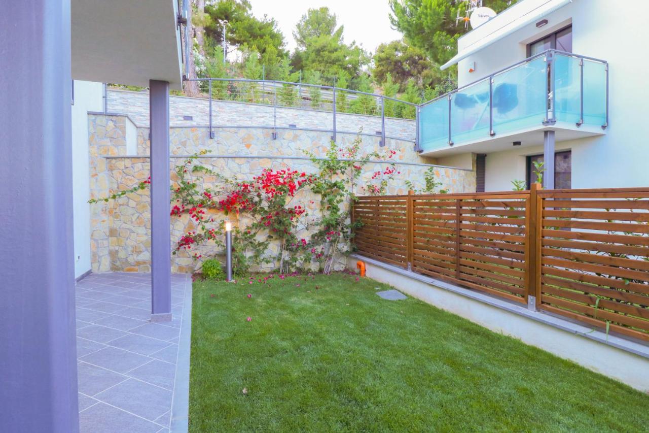 H11 Luxury 9a - Porto - Piscina - Jacuzzi * Santo Stefano al Mare