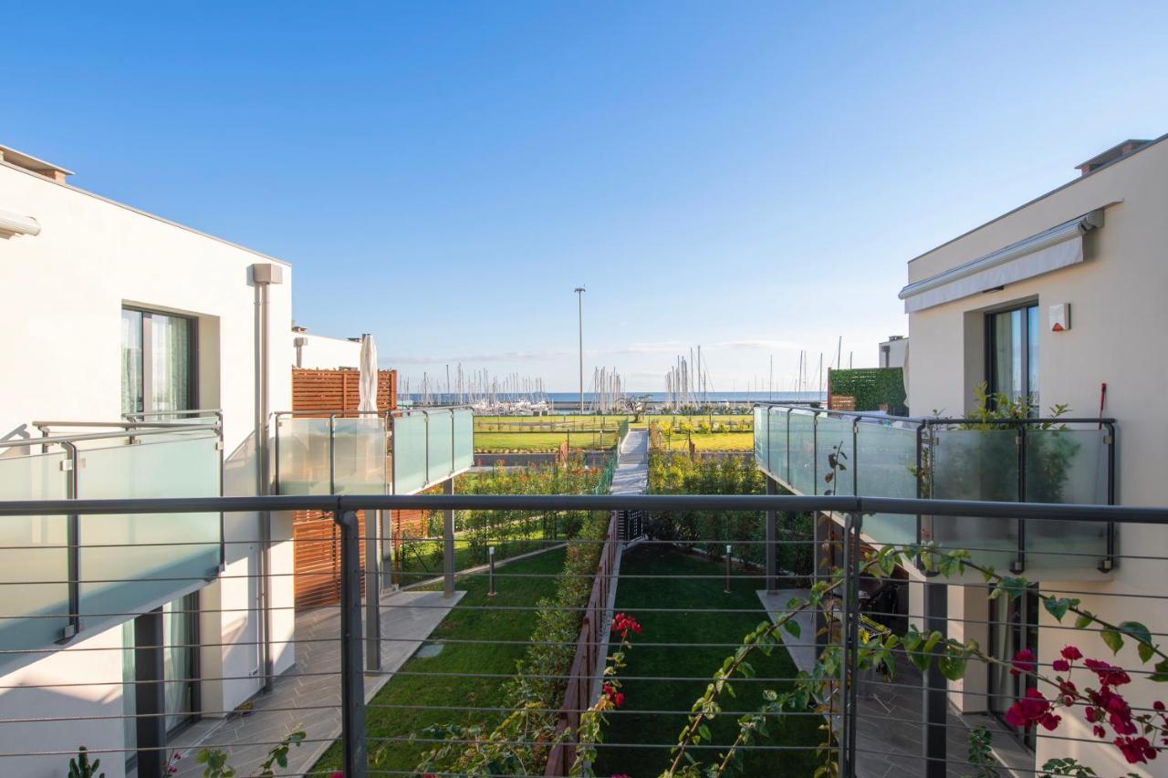 H11 Luxury 9a - Porto - Piscina - Jacuzzi Apartment *